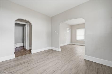 262 Sobul Avenue Akron OH 44305