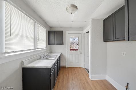 262 Sobul Avenue Akron OH 44305