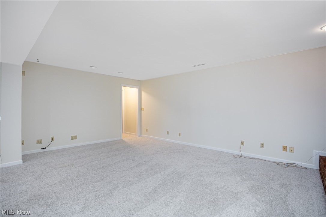 2175 Cambridge Road Coshocton OH 43812