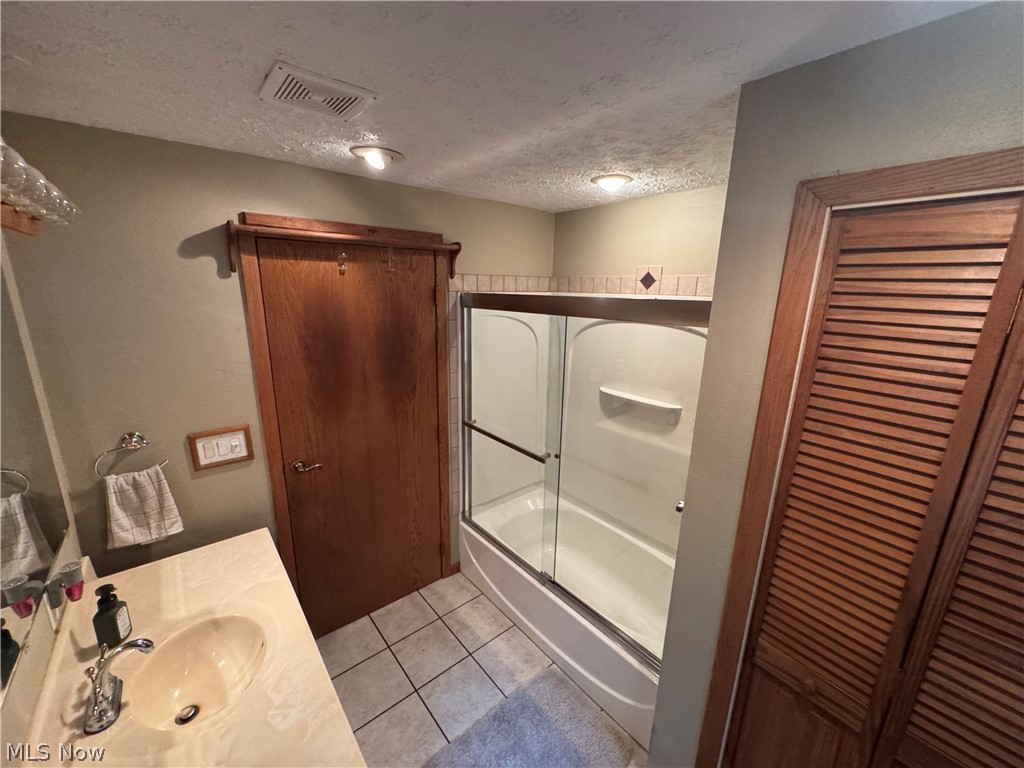 919 Horton Road Conneaut OH 44030