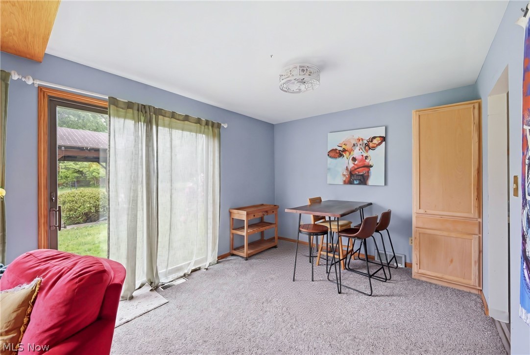 6667 Chestnut Ridge Road Hubbard OH 44425