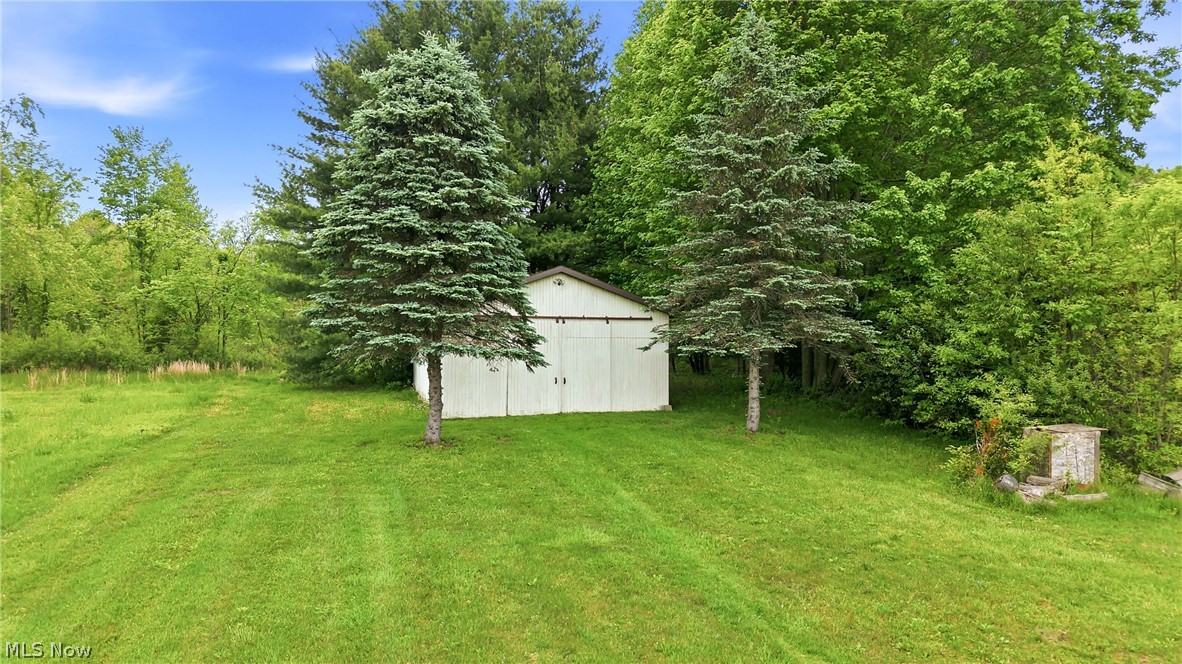 6667 Chestnut Ridge Road Hubbard OH 44425