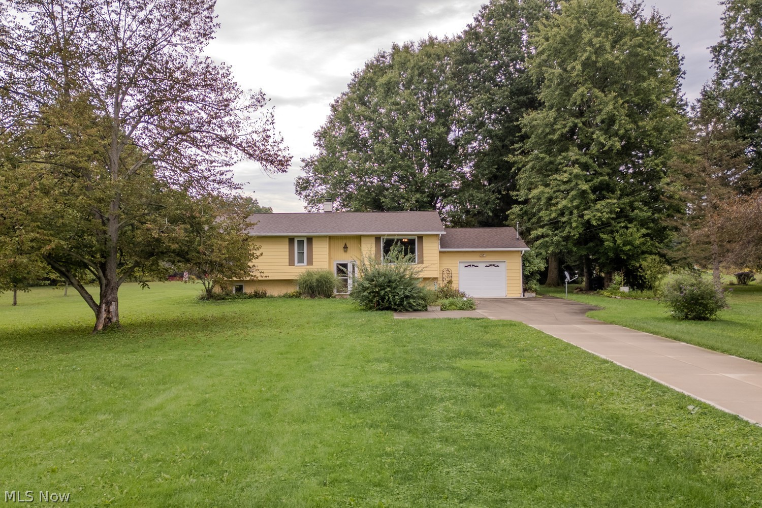 136 Albert Horning Road Atwater OH 44201