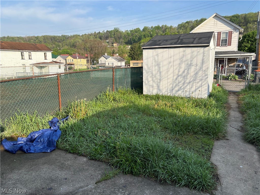 1225 Center Wellsville OH 43968