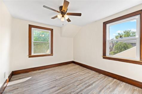 1480 Huguelet Street Akron OH 44305