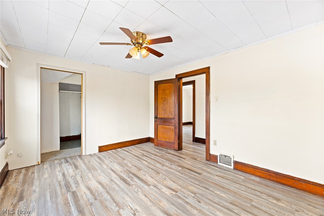 1480 Huguelet Street Akron OH 44305