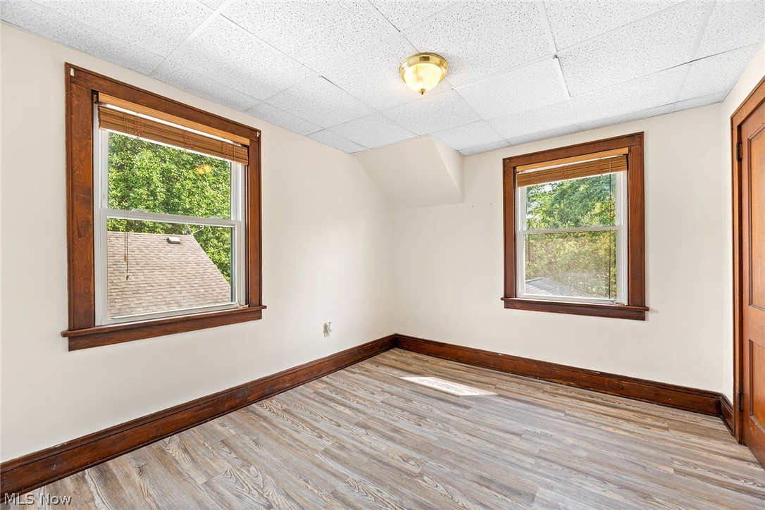 1480 Huguelet Street Akron OH 44305
