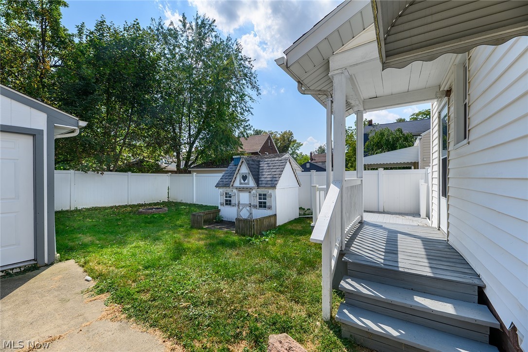 1480 Huguelet Street Akron OH 44305