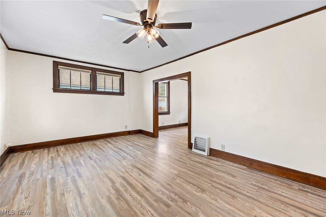 1480 Huguelet Street Akron OH 44305