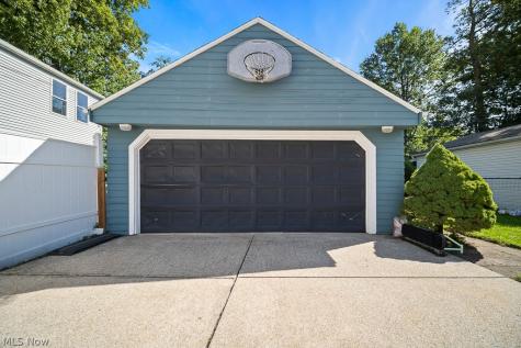 4029 W 157th Street Cleveland OH 44135