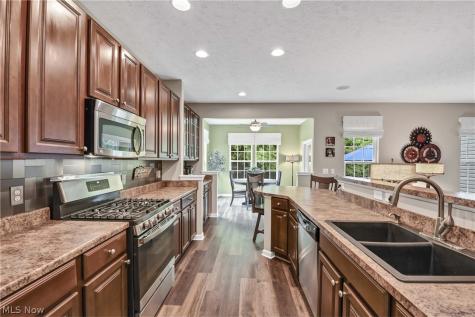 8824 Wheaton Place North Ridgeville OH 44039