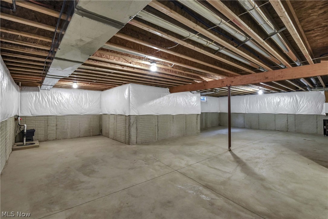 8824 Wheaton Place North Ridgeville OH 44039
