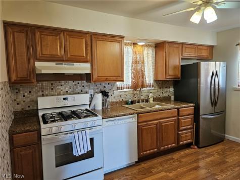 5770 Pemberton Drive Brook Park OH 44142