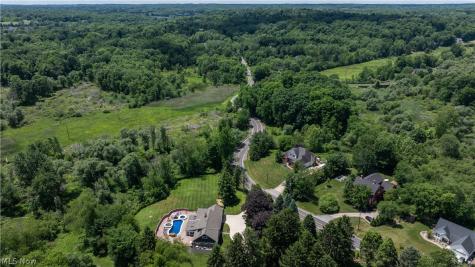 525 N Hametown Road Akron OH 44333