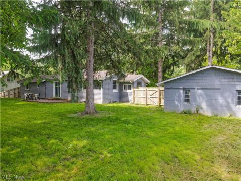 151 Shiawassee Avenue Fairlawn OH 44333