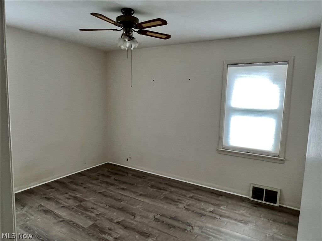 12328 Park Knoll Drive Garfield Heights OH 44125