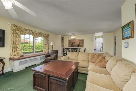 14013 Clifton Boulevard Lakewood OH 44107