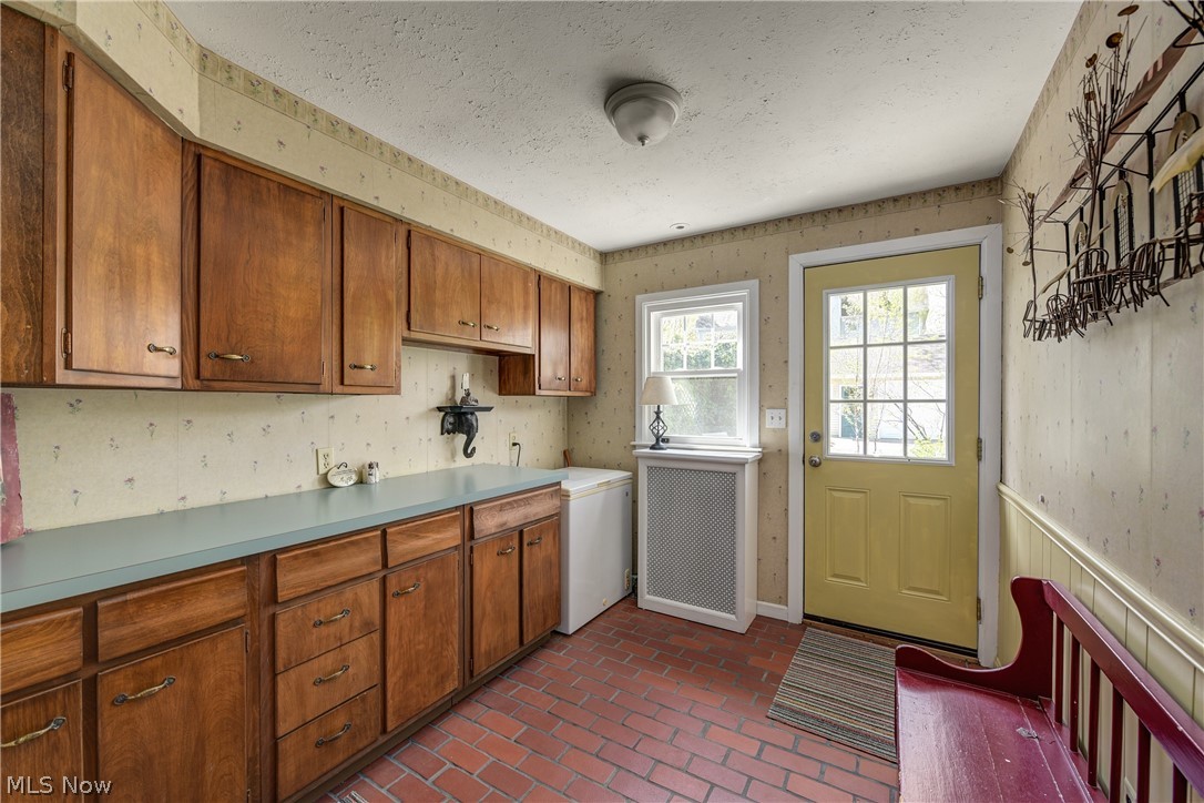 14013 Clifton Boulevard Lakewood OH 44107