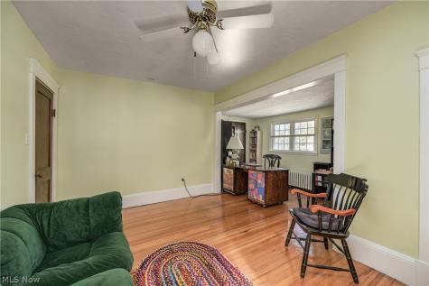 14013 Clifton Boulevard Lakewood OH 44107