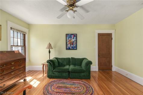 14013 Clifton Boulevard Lakewood OH 44107