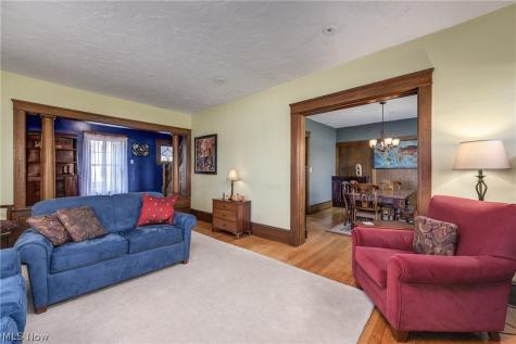 14013 Clifton Boulevard Lakewood OH 44107