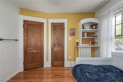 14013 Clifton Boulevard Lakewood OH 44107