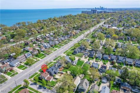 14013 Clifton Boulevard Lakewood OH 44107