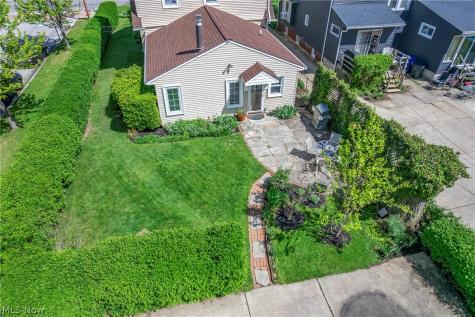 14013 Clifton Boulevard Lakewood OH 44107