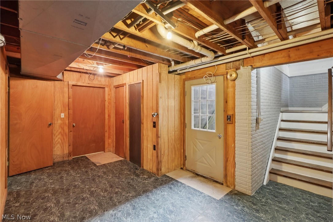 11981 Clay Street Huntsburg OH 44046
