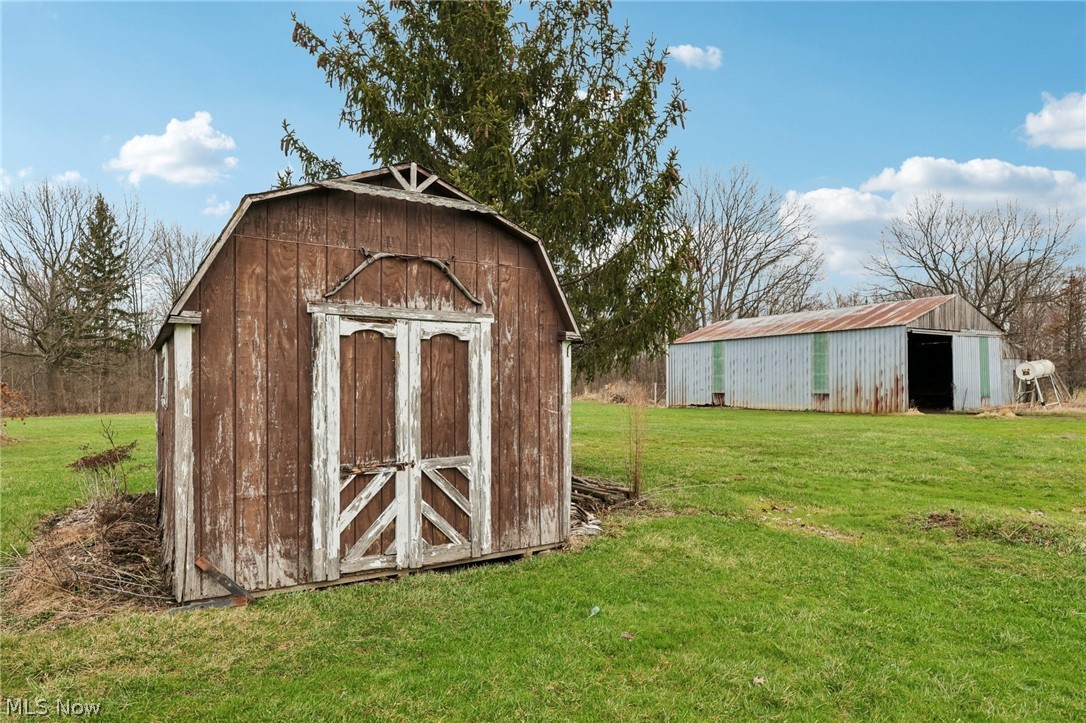 11981 Clay Street Huntsburg OH 44046