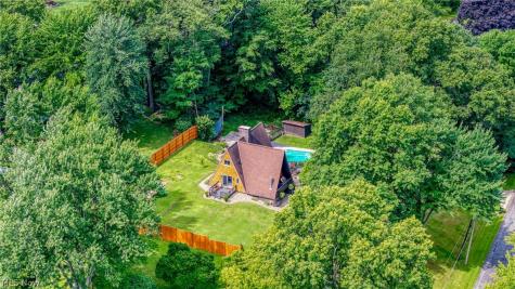 3060 Robin Drive Ravenna OH 44266