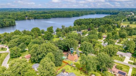 3060 Robin Drive Ravenna OH 44266