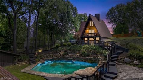 3060 Robin Drive Ravenna OH 44266