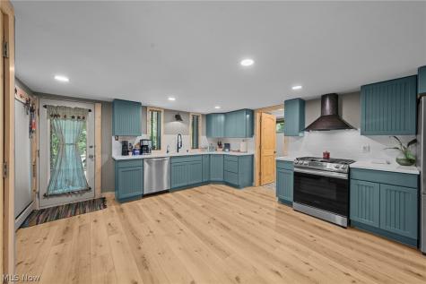 3060 Robin Drive Ravenna OH 44266