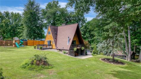 3060 Robin Drive Ravenna OH 44266