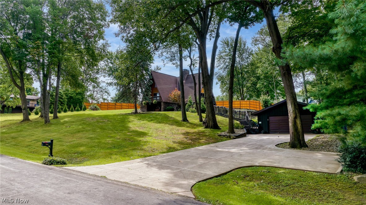 3060 Robin Drive Ravenna OH 44266