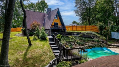 3060 Robin Drive Ravenna OH 44266