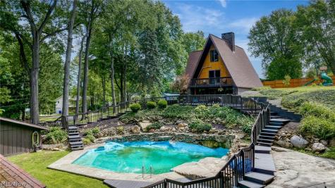 3060 Robin Drive Ravenna OH 44266