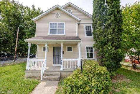 1404 Lakeview Avenue Cleveland OH 44112