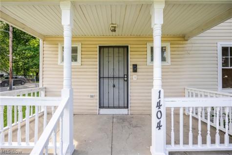 1404 Lakeview Avenue Cleveland OH 44112
