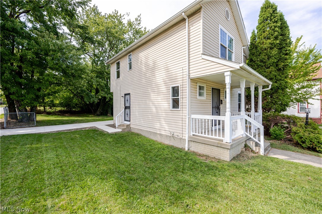1404 Lakeview Avenue Cleveland OH 44112