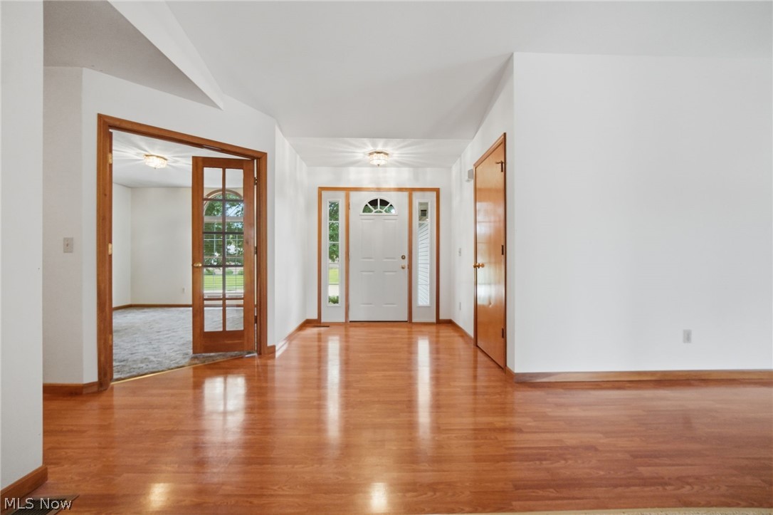 733 Joel Circle Louisville OH 44641