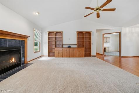 733 Joel Circle Louisville OH 44641