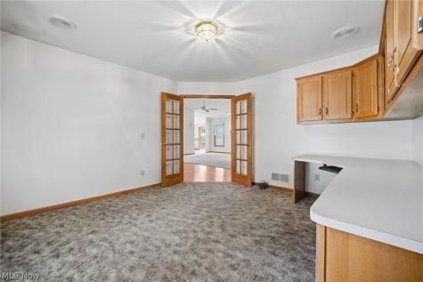 733 Joel Circle Louisville OH 44641