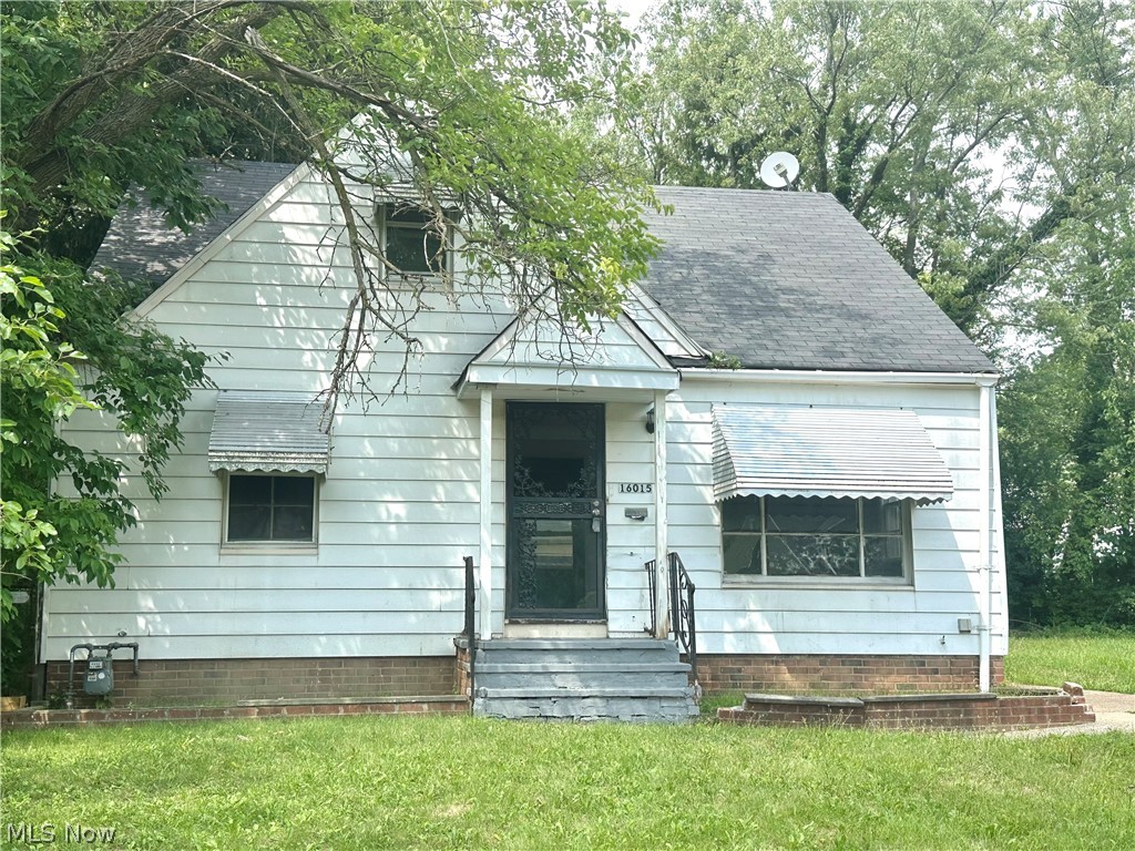 16015 S Lotus Drive Cleveland OH 44128