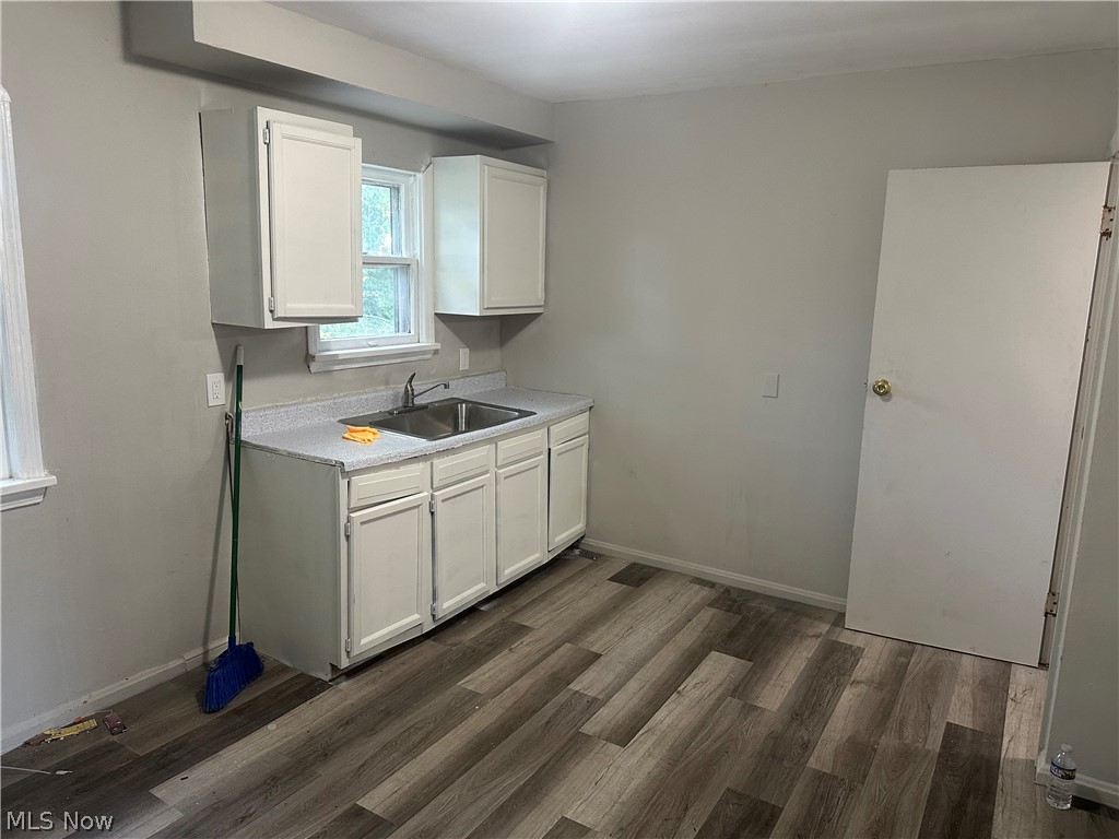 16015 S Lotus Drive Cleveland OH 44128