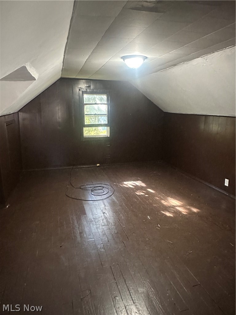 16015 S Lotus Drive Cleveland OH 44128