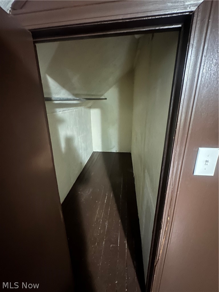 16015 S Lotus Drive Cleveland OH 44128