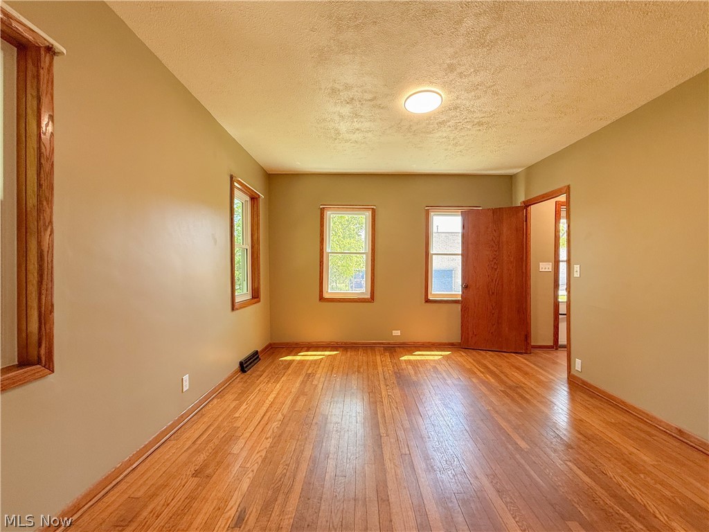 323 S Huntington Street Medina OH 44256