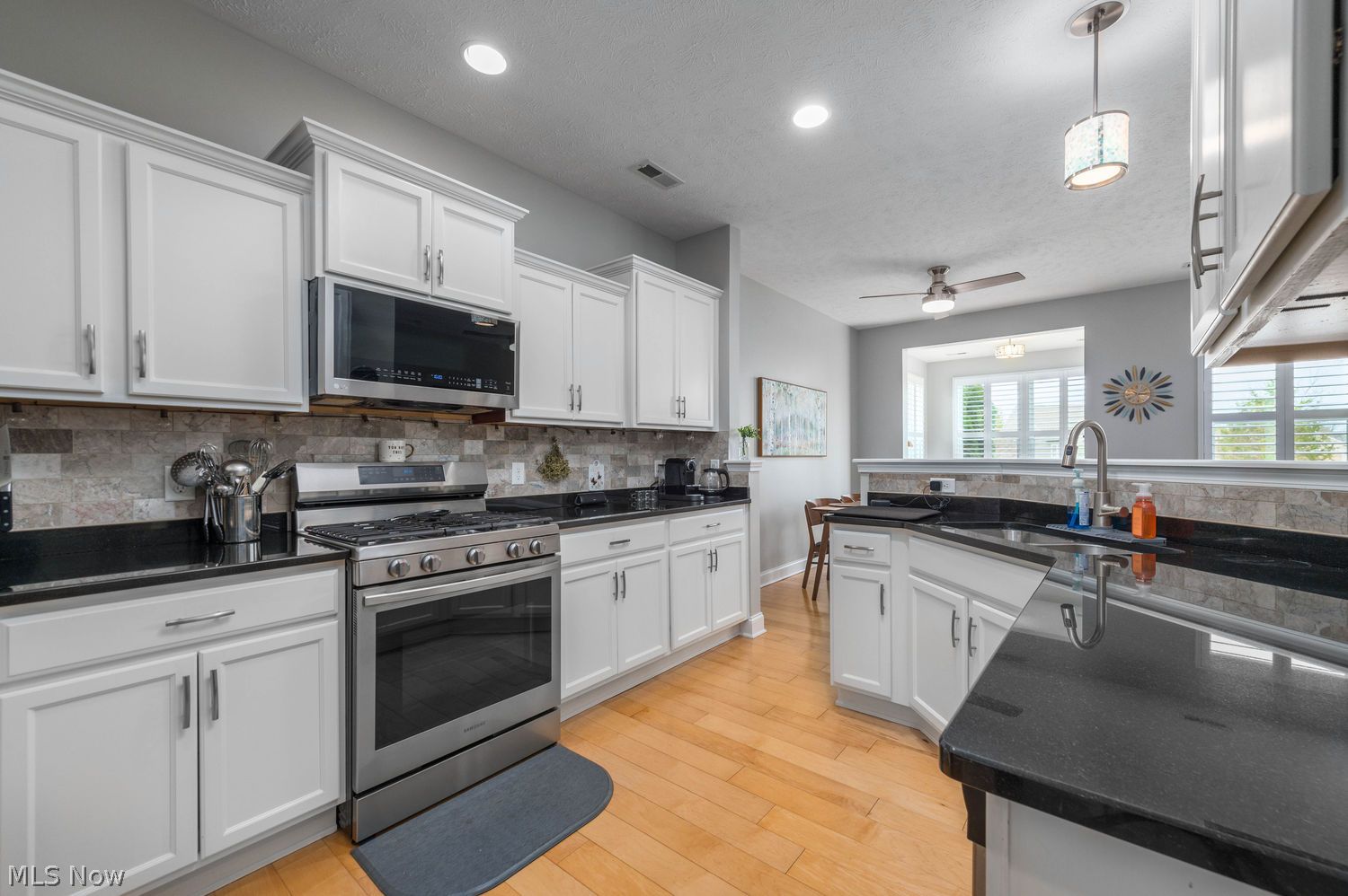 37960 Ashfield Way North Ridgeville OH 44039